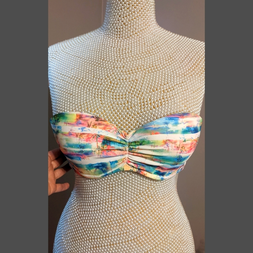 Colourful bikini top
